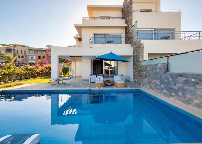 Villa Sea-view A, Heated Pool & Spa, Sahl Hasheesh